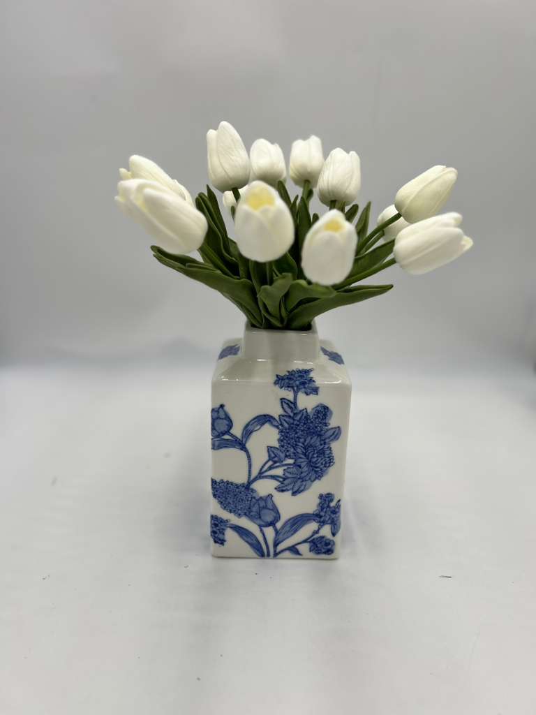 BLUE SQUARE FLORAL ARRANGEMENT
