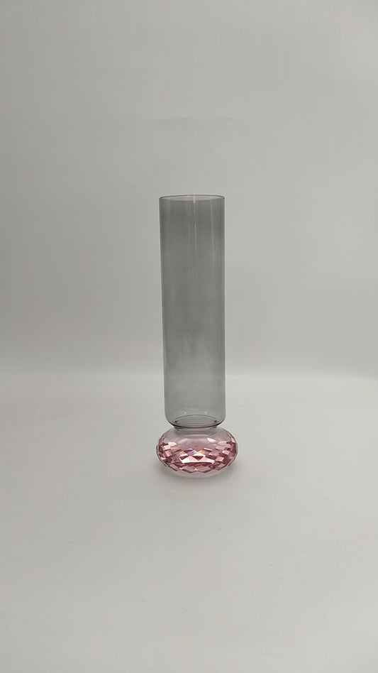 TALL VASE SMOKED WITH PINK DIAMOND BASE