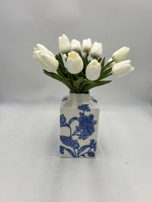 BLUE SQUARE FLORAL ARRANGEMENT